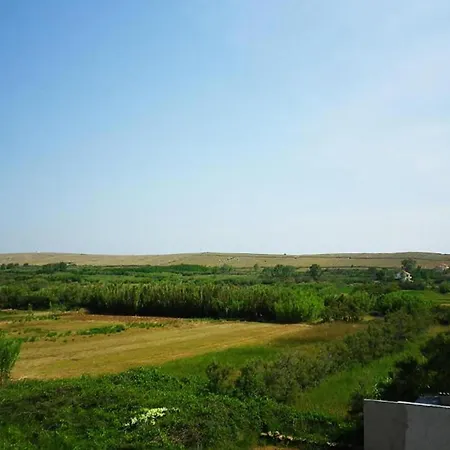 Apartment Lovely In With Wifi Povljana